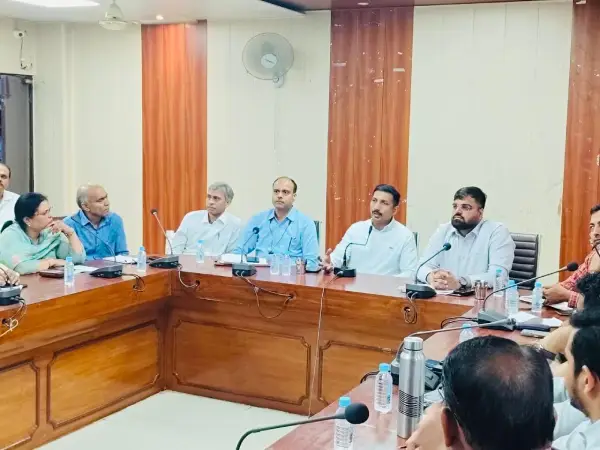 लखनऊ में जनगणना-2027 की तैयारियां तेज, 7 मई से शुरू होगी प्रक्रिया