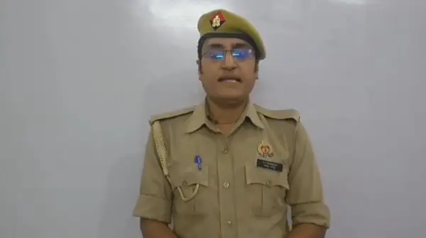 लखनऊ में कांस्टेबल ने IPS अधिकारियों पर लगाए भ्रष्टाचार और उगाही के गंभीर आरोप
