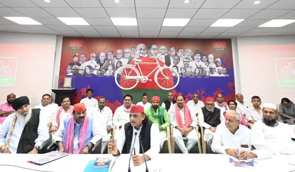 भाजपा राजनीतिक दल नहीं बल्कि गैंग, जनता 2027 में सत्ता से हटाएगी: अखिलेश यादव