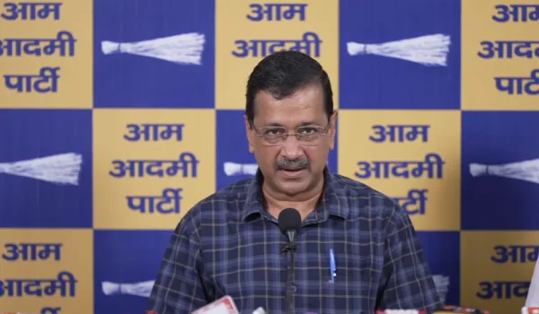 अंकित शर्मा हत्याकांड में ताहिर हुसैन दोषी करार, सवालों के बीच पहली बार बोले अरविंद केजरीवाल