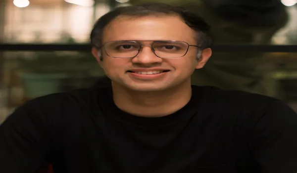 पैसों की कमी अब नहीं रोकेगी पढ़ाई, मेधावी छात्रों के लिए शुरू हुई ऐसी योजना जो नौकरी के बाद ही मांगेगी फीस