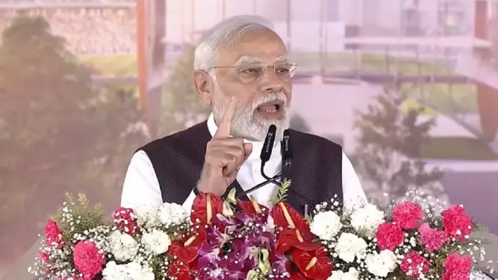 UP: वाराणसी को मिली गारमेंट फैक्ट्री की सौगात, PM ने अरविंद मिल्स के नए मैन्युफैक्चरिंग प्लांट का किया लोकार्पण