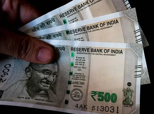 DA Hike 2026: दीपावली से पहले केंद्रीय कर्मचारियों को तोहफा, महंगाई भत्ते में 3% की बढ़ोतरी; कैबिनेट ने लगाई मुहर