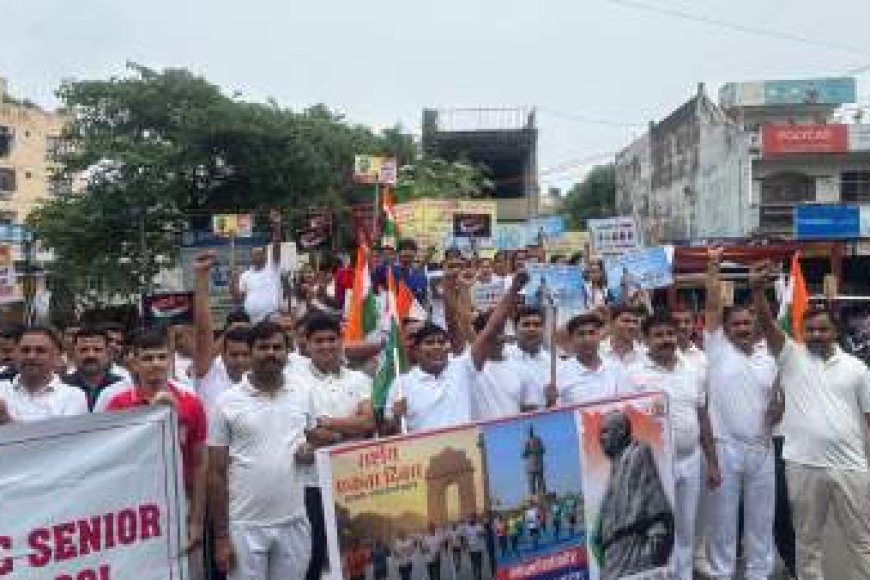 चिनहट पुलिस और छात्रों ने ‘रन फॉर यूनिटी’ के जरिए दी लौह पुरुष को श्रद्धांजलि